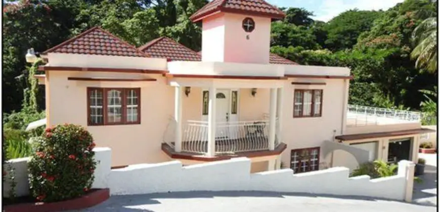 Home in Norbrook heights St Andrew for sale