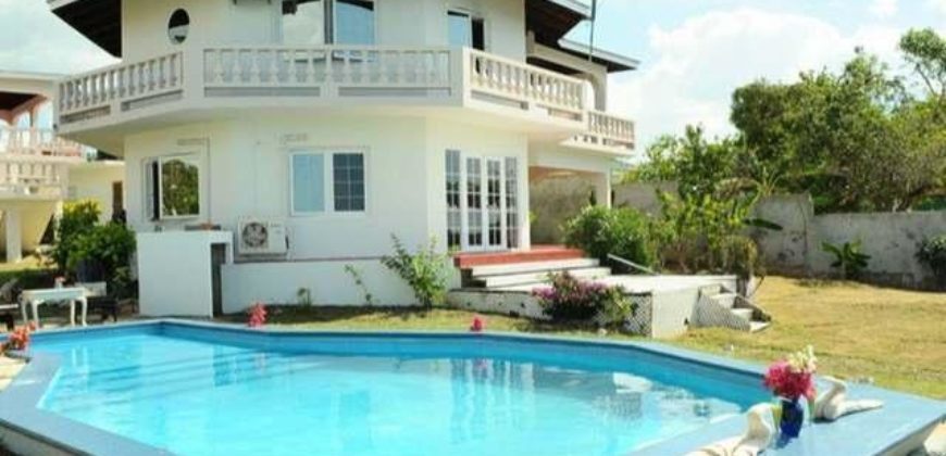 Fully Furnished turnkey villa for sale in westmoreland