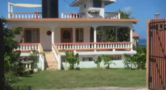This is the perfect property for retirement with substantial rental income in Negril, minutes away from the famous seven mile beach