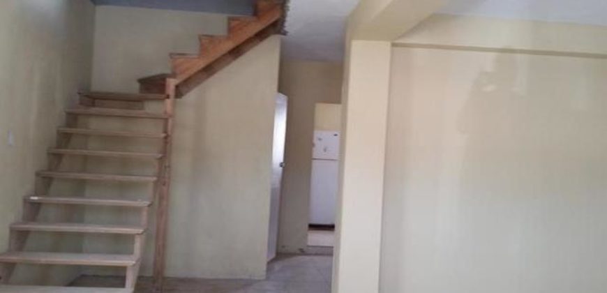 Incomplete House for sale in Clarendon, house has a great potential