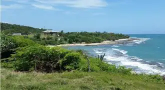 Beachfront lot for sale in Treasure Beach, St Elizabeth (Great Investment)