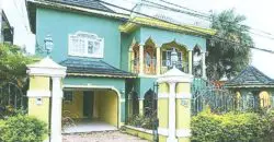 NHT 3 Storey private treaty property for sale, open to reasonable offers