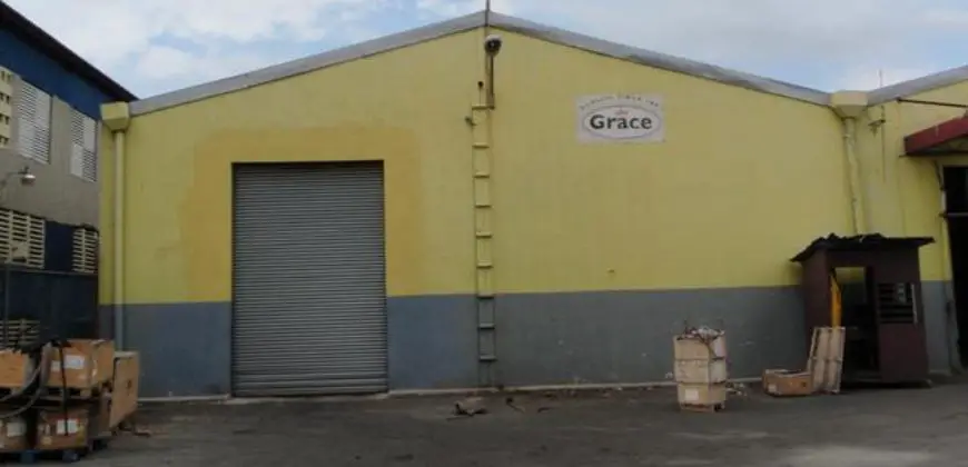 Warehouse for rental in Kingston, suited for any Importer or Exporter