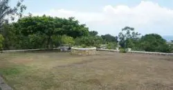 Great income earning property/villa for sale in Negril Westmoreland