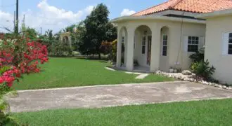 Well-kept 3 Bed 4 Bath house in St Catherine for sale