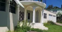 Modern design 4 Bed 2 Bath house for sale in St James, this house has great potential to build upstairs