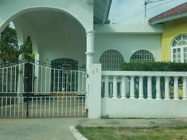 Lovely 3 Bedroom 2 Bathroom House For Sale By Private