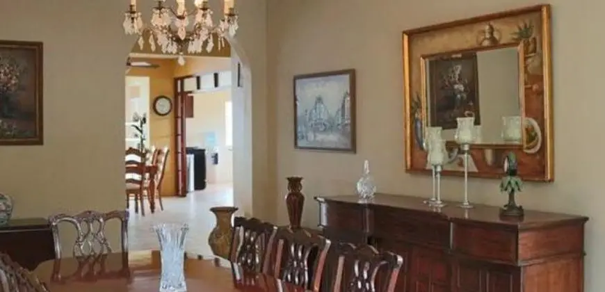 This is an Investor’s dream, 7 bed 9 bath home. This is a must see