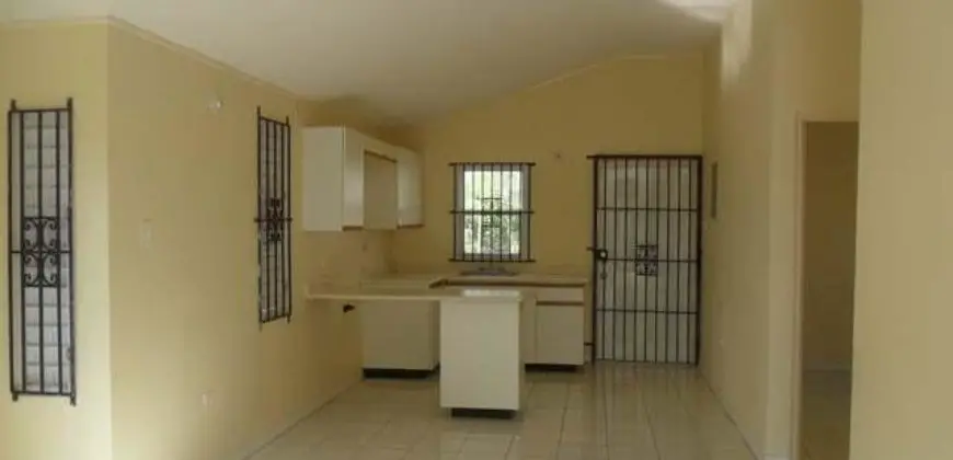 Lovely 2 bed 1 Bath house located in a gated community with adequate space and 24 hr security
