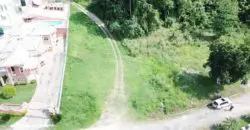 This lot is located in a very desirable area and is flat and ready to build on. It has easy access to everything and is just 3 minutes drive from Ocho Rios town centre and the beach
