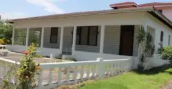 Approximately 35 years old two storey private dwelling house for sale. This spacious building can easily become a modern comfortable family home with some upgrades to kitchen, bathroom and floors