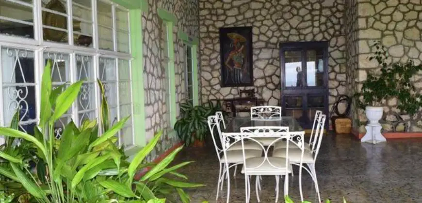 An Enchanted Rustic place in the cool hills of Kempshot, Montego Bay with outstanding 360 degree views of the city, these 4 outstanding villas sits on top of the world
